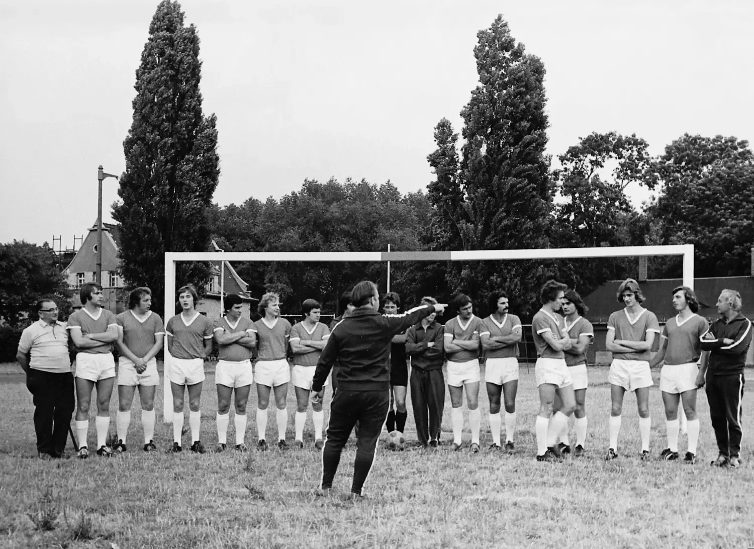 Aufstiegsmannschaft der 1. Männer des SSV Stötteritz von 1970